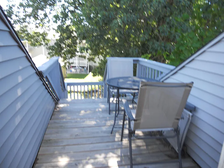 124 Nichols Ave #3 — Photo 7