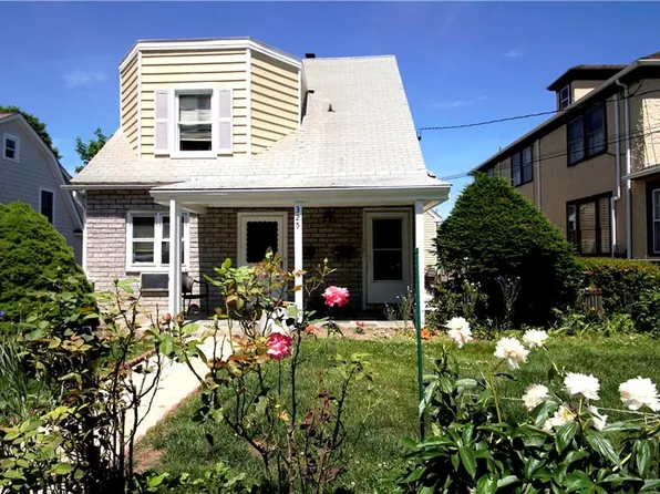 325 Stanley Ave, Mamaroneck, NY 10543