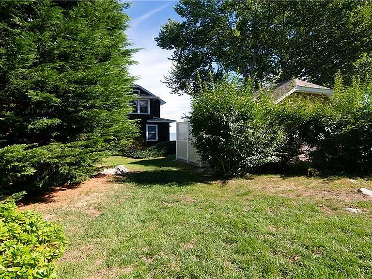 106 E Shore Ave — Photo 26