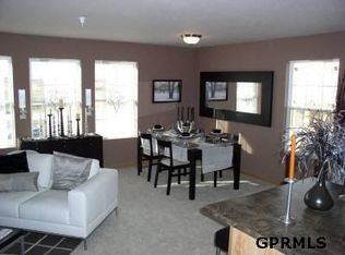 6002 167th Plz, Omaha, NE 68118