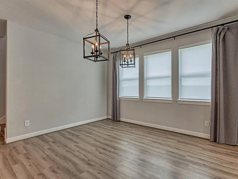 11 Shumard Oak Dr — Photo 14