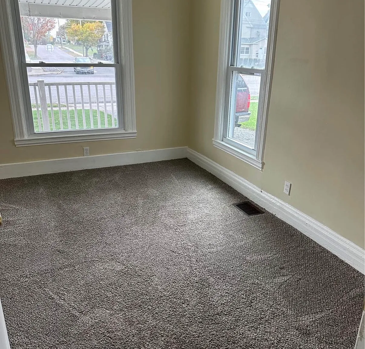 2 bed, $1,200 — Photo 1