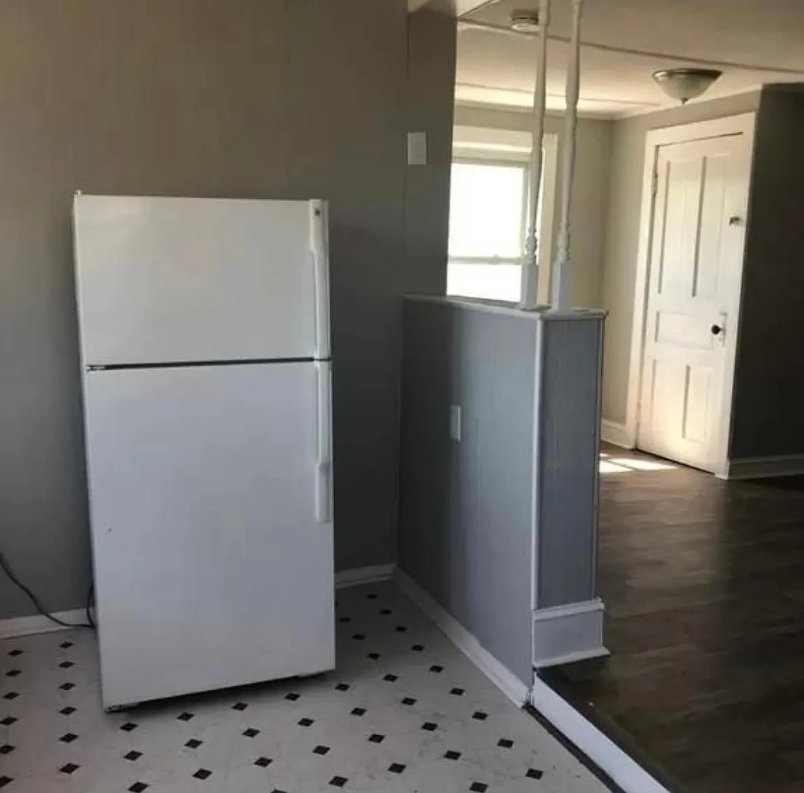 3 bed, 1088 sqft, $1,800 — Photo 3