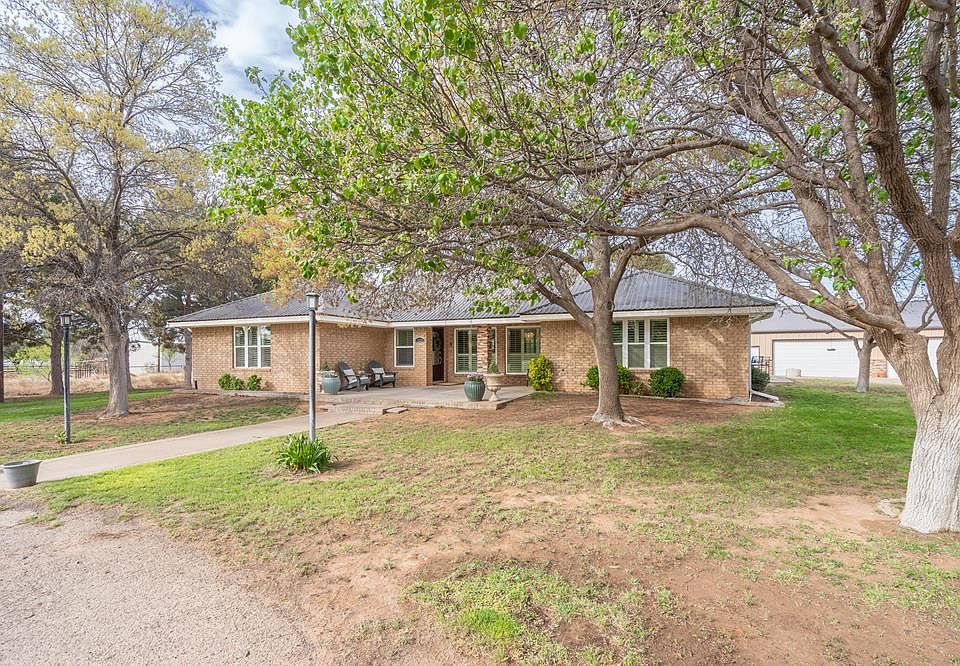 1st image of 1445 NE 281st