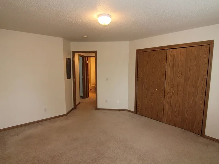 2882 Coral Ct — Photo 9