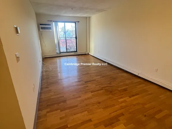 375 Highland Ave #2, Somerville, MA 02144