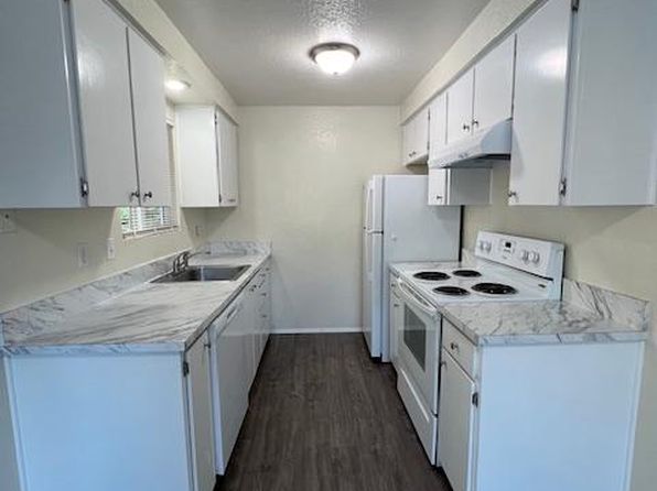 9017 236th St SW UNIT B