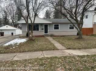 4913 Wainwright Ave, Lansing, MI 48911