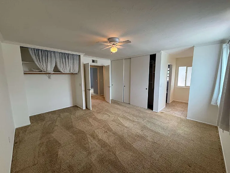 2604 Jacaranda Ave — Photo 16
