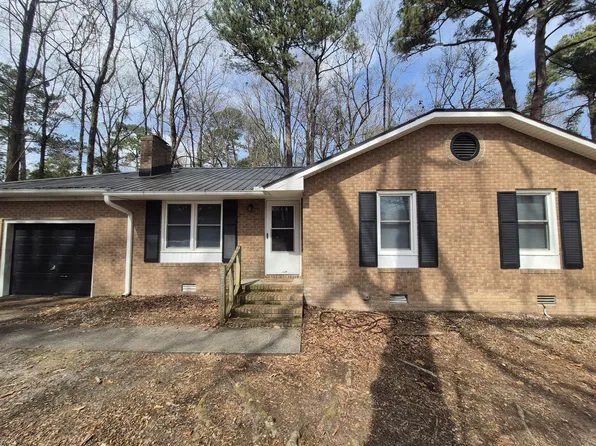 2409 Amy Cir, Greenville, NC 27858
