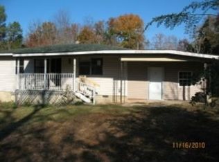 926 Sentry Rd, Hamilton, AL 35570