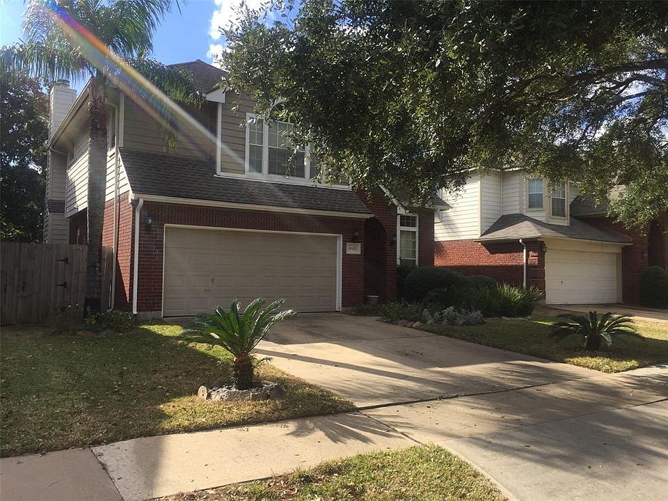 1st image of 16415 Teak Dr