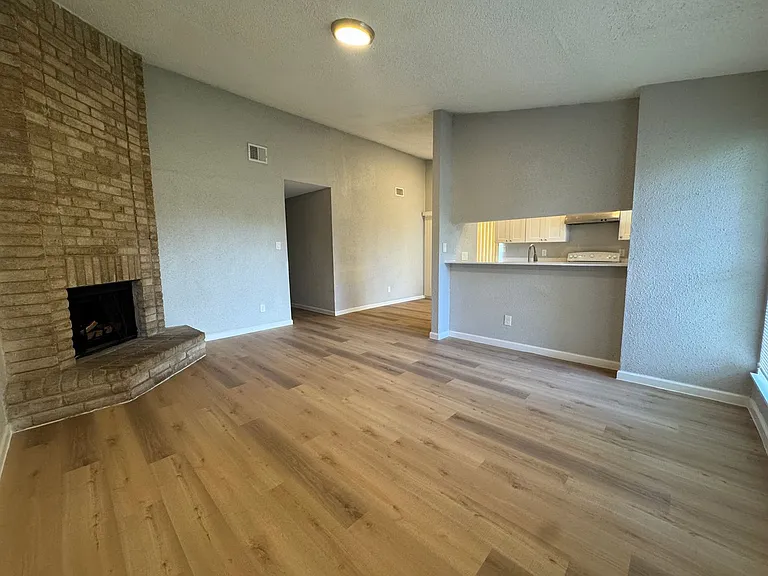 11217 Pender Ln — Photo 18