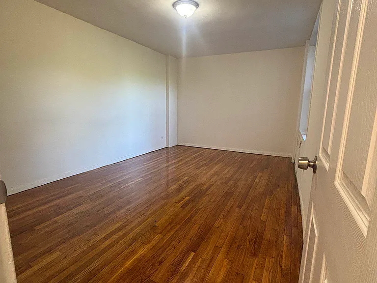 6555 Broadway #4E — Photo 5
