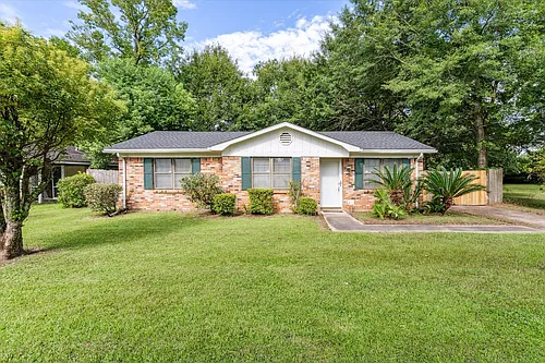 504 Farnell Ln Photo 1