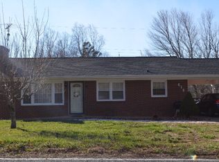 618 Round Hl #CH, Traphill, NC 28685