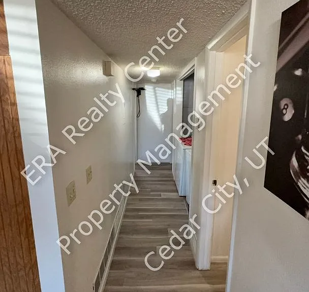 421 N 800 W #3 — Photo 5
