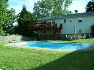 24 Valley Rd, Sussex, NJ 07461