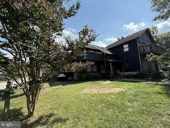 2nd image of 324 Cove Rd