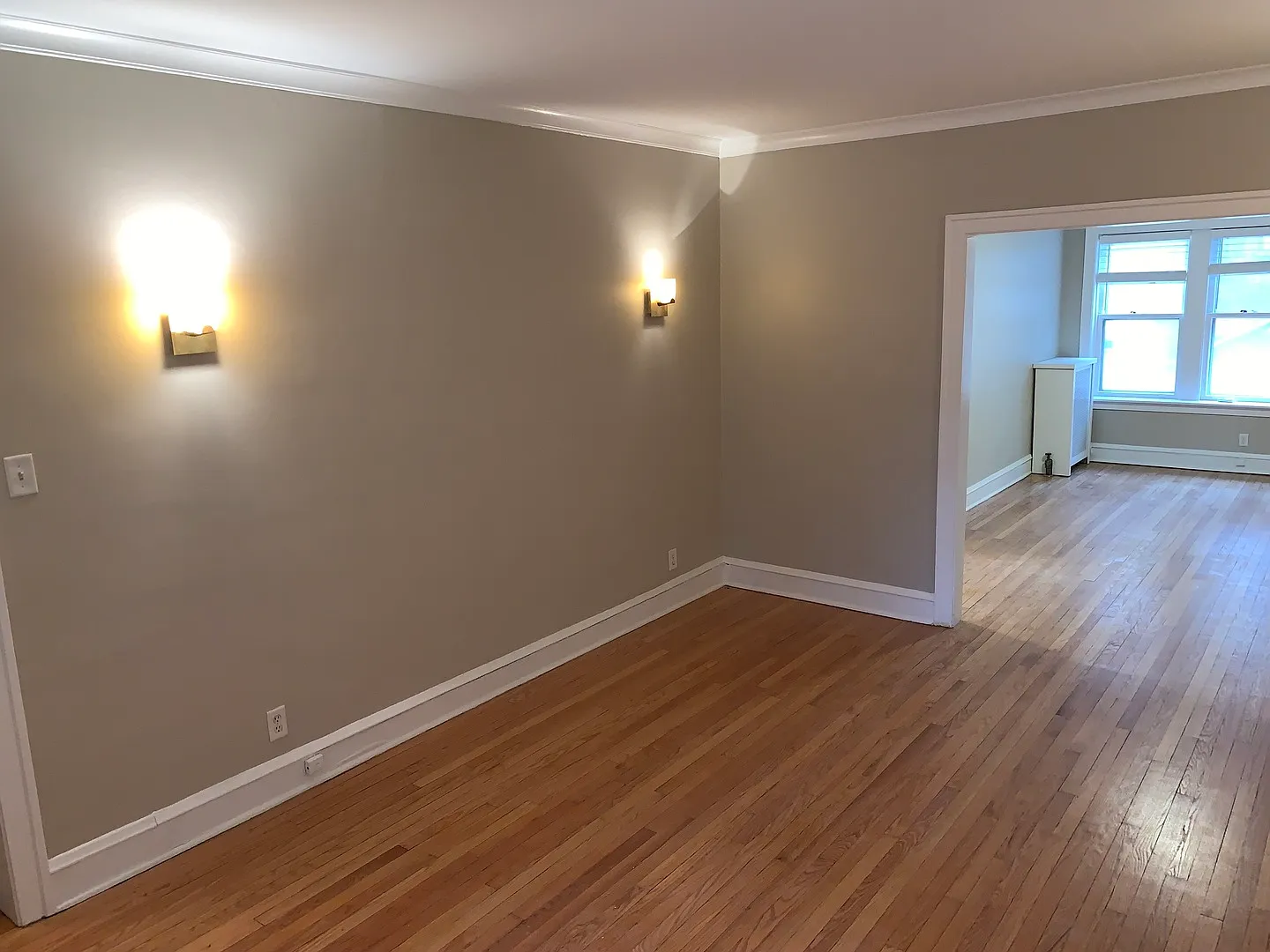 1 bed, 750 sqft, $1,900 — Photo 4