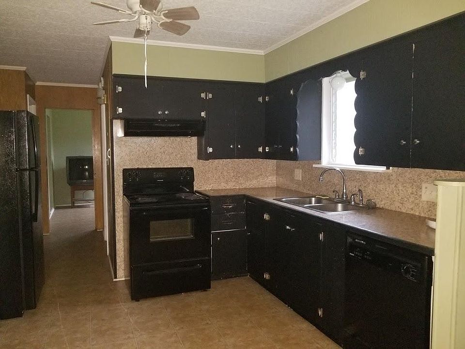 2nd image of 534 E Plaquemine St