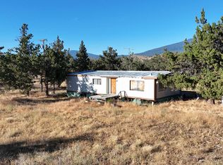 5200 Blackberry Ln, Montague, CA 96064