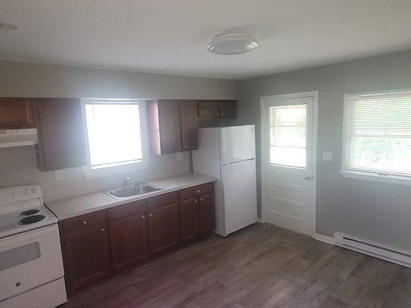 3rd image of 1006 N Us Highway 15 #1006