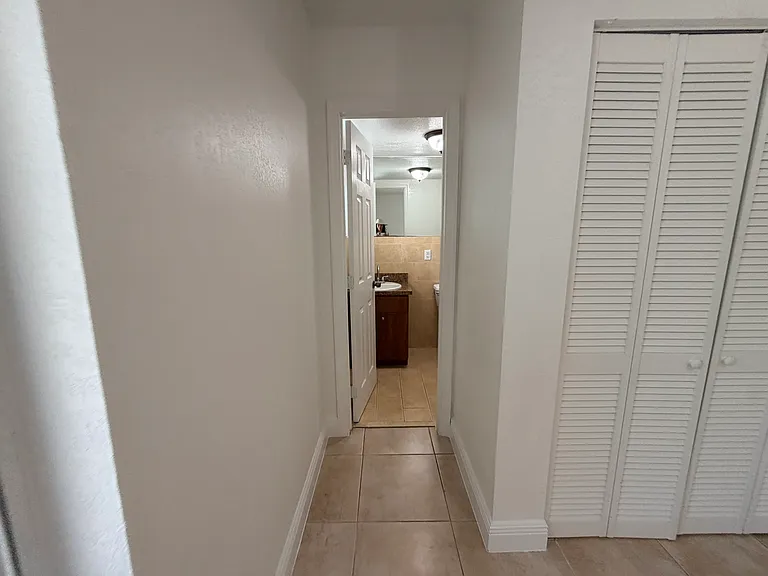 420 SW 14th Ave #1B — Photo 7