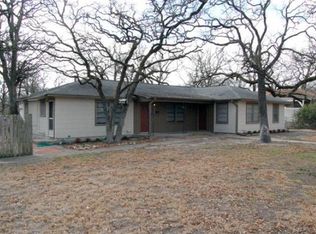 427 Sulphur Springs Rd, Bryan, TX 77801