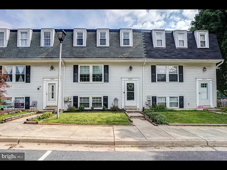19517 Wootton Ave — Photo 18