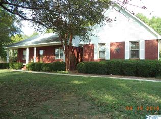 17388 Wells Rd, Athens, AL 35613