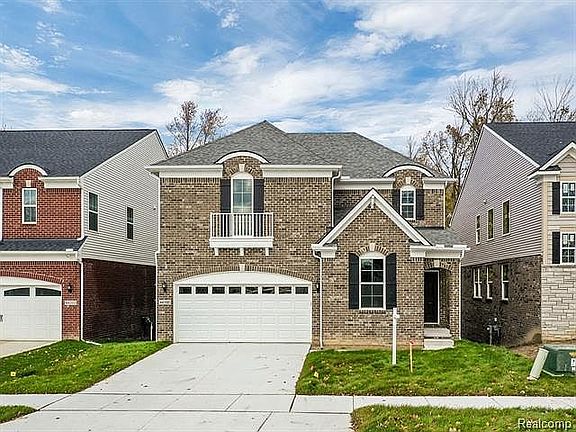 2nd image of 44190 Billings Dr