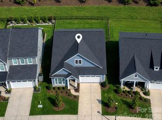 5208 Glenwalk Dr, Charlotte, NC 28269