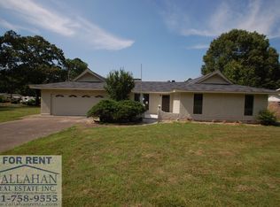 101 Foxwood Dr, Jacksonville, AR 72076