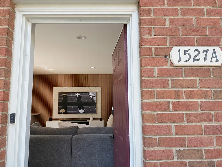 1527 N Colonial Ter #A — Photo 25