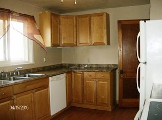 211 Davis St, Fox Lake, WI 53933