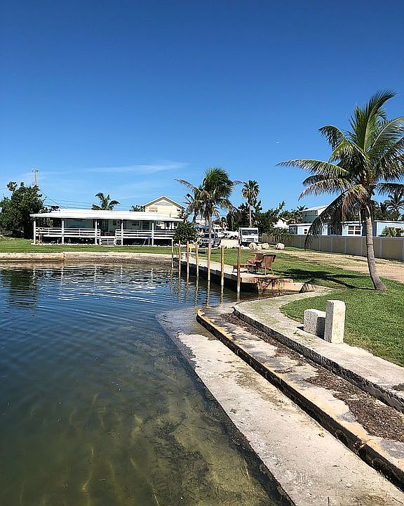 433 Barry Ave, Little Torch Key, FL 33042 | Zillow