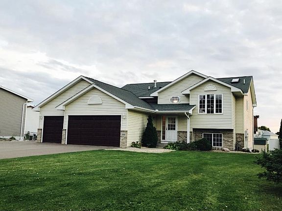 4th image of 5585 Kalenda Dr NE