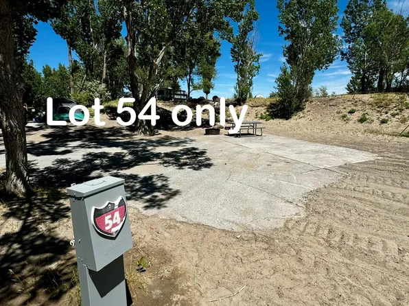 865 Red Rd, Saint Anthony, ID 83445