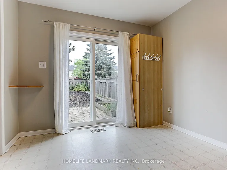 4 Sinden Dr — Photo 16