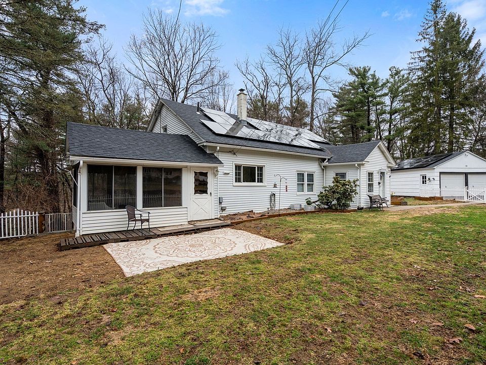 1st image of 61 E Brimfield Rd