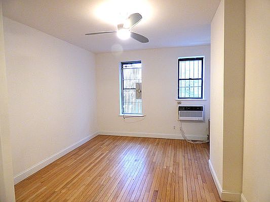 2nd image of 1733 2nd Ave APT 5B