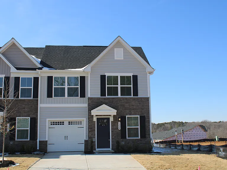 1324 Rollman Farm Rd — Photo 2