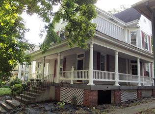 123 E 5th St, Mount Carmel, IL 62863