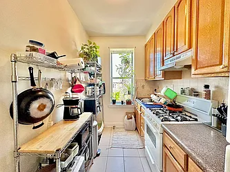 Rented by Capri Jet Realty Corp