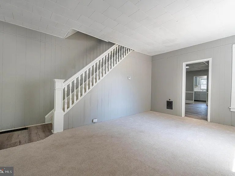 510 1/2 King St #A — Photo 3