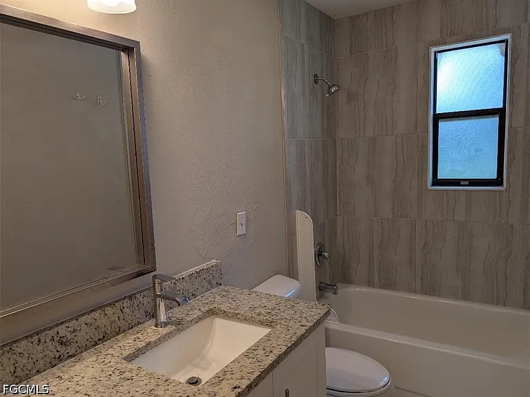 1509 SW 48th Ter #106 — Photo 9