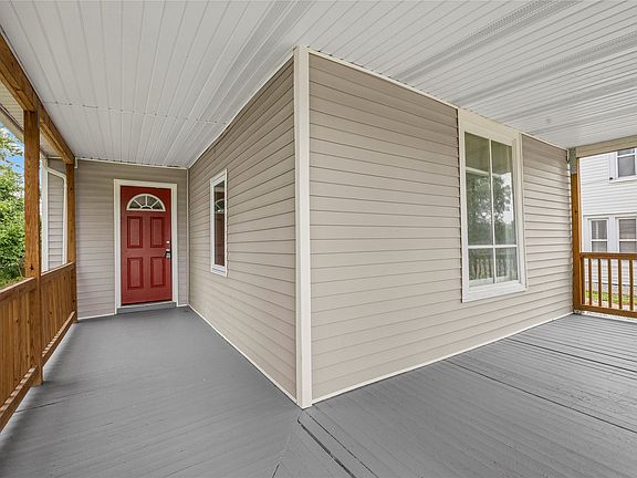 3rd image of 1208 Green Ave