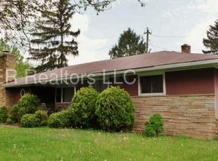 1098 Barnett Rd, Columbus, OH