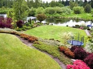 7966 NE 170th St, Kenmore, WA 98028